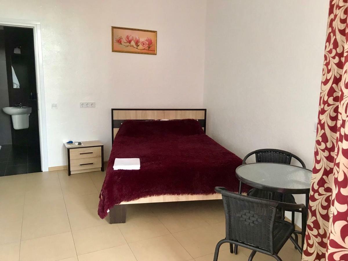 Hotel Tsvetok Odessa Luaran gambar